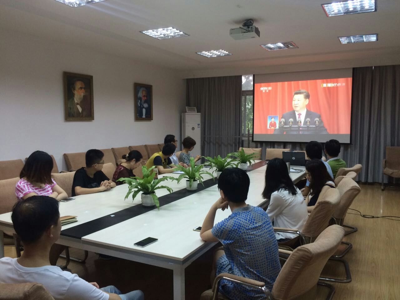 【两学一做】williamhill威廉希尔组织观看建党95周年庆祝大会