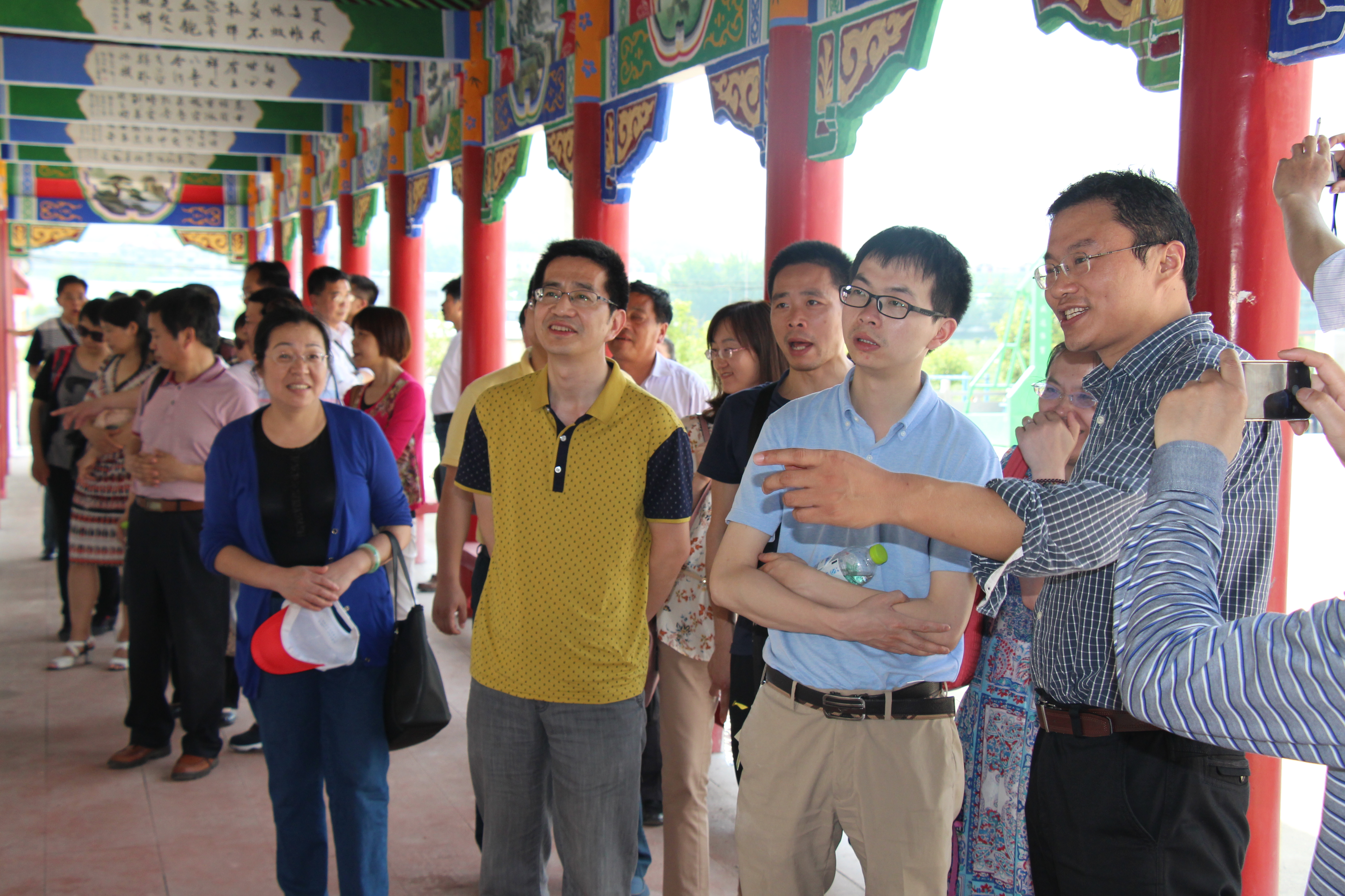 教师进农户，理论下基层——williamhill威廉希尔全体党员教师赴英山县乌云山村学习调研