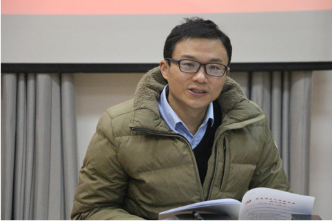 【两学一做】学院党委书记侯志军带领我院学生干部学习习近平在高校思想政治工作会议上的讲话精神